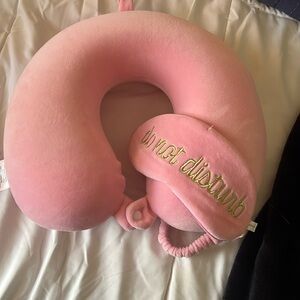 NWOT Travel pillow and mask